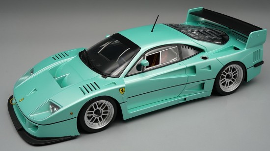 Immagine di FERRARI F40 LM 1996 PRESS VERSION MET.LIGHT BLUE C/VETRINA