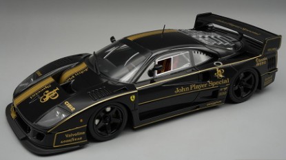 Immagine di FERRARI F40 LM 1996 JPS BLACK BLACK WHEELS C/VETRINA