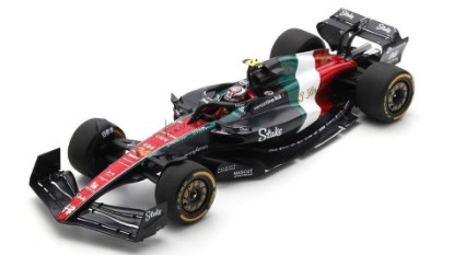 Immagine di ALFA ROMEO C43 N.24 ITALIAN GP 2023 Z.GUANYU 1:18