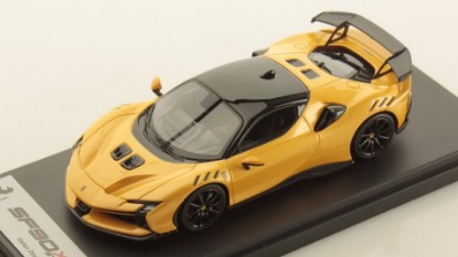 Immagine di FERRARI SF90 XX STRADALE GIALLO TRISTRATO 1:43