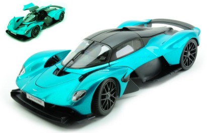 Immagine di ASTON MARTIN VALKYRIE 2022 METALLIC GREEN 1:18