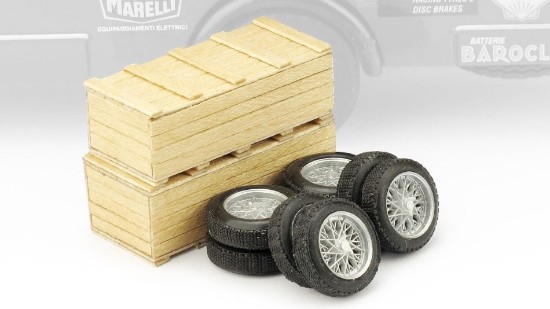 Immagine di CASSE ATTREZZI + 2 SET RUOTE