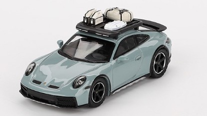 Immagine di PORSCHE 911 (992) DAKAR SHADE 2024 MET.GREEN 1:64