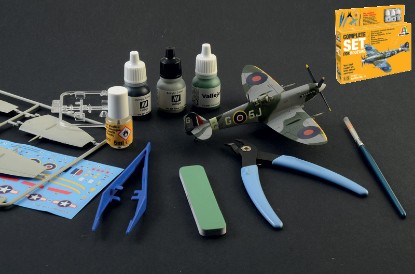 Immagine di SPITFIRE MK.IX KIT 1:72