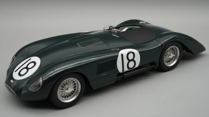 Immagine di JAGUAR C-TYPE LONGTAIL N.18 LE MANS 1952 ROLT-HAMILTON C/VETRINA 1:18