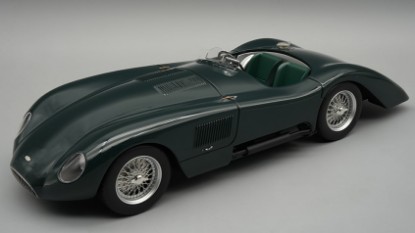 Immagine di JAGUAR C-TYPE LONGTAIL LE MANS 1952 PRESS VERS.BRIT.GREEN C/VETRINA 1:18