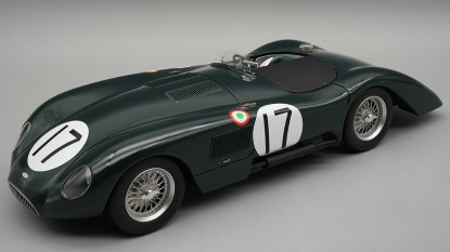 Immagine di JAGUAR C-TYPE LONGTAIL N.17 LE MANS 1952 MOSS-WALKER C/VETRINA 1:18