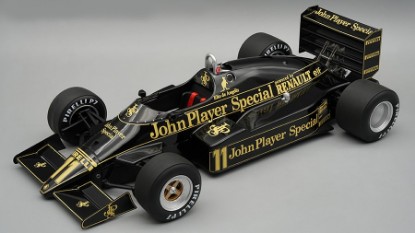 Immagine di LOTUS 94T EUROPEAN GP 1983 E.DE ANGELIS C/VETRINA 1:18