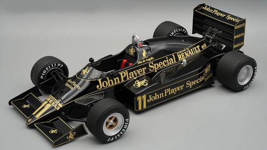 Immagine di LOTUS 94T EUROPEAN GP 1983 E.DE ANGELIS C/VETRINA 1:18
