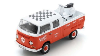 Immagine di VW T2 DOKA "VINTAGE SCOOTER PARTS" WITH VESPA GS DIE CAST 1:43