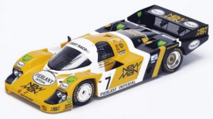 Immagine di PORSCHE 956 N.7 WINNER LM 1984 H.PESCAROLO-K.LUDWIG 1:18 REPROD.
