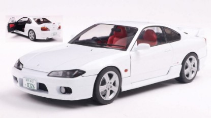 Immagine di NISSAN SILVIA (S15) COUPE SPEC-R AERO 1999 WHITE 1:18