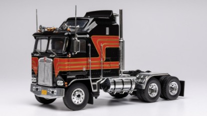 Immagine di KENWORTH K 100 AERODYNE 1976 BLACK/RED 1:43