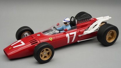 Immagine di FERRARI 312 F1 N.17 MONACO GP 1966 J.SURTEES C/VETRINA E PILOTA 1:18