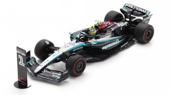 Immagine di MERCEDES W15 N.44 WINNER BRITAIN GP 2024 LEWIS HAMILTON 1:18