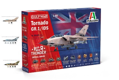 Immagine di TORNADO GR.1/IDS WAR THUNDER 3 VERSIONS DECALS KIT 1:48