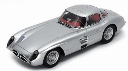 Immagine di MERCEDES 300 SLR UHLENHAUT COUPE 1955 SILVER 1:12