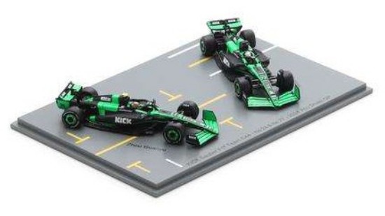 Immagine di STAKE F1 C44 N.24 & N.77 ABU DHABI GP 2024 V.BOTTAS & A.GUANYU 1:64