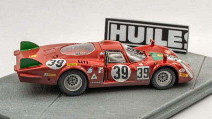 Immagine di ALFA ROMEO 33.2 N.39 24 H LE MANS 1968 IGNAZIO GIUNTI DIORAMA 1:43