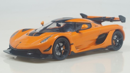 Immagine di KOENIGSEGG JESKO 2022 TANG 
ORANGE 1:43