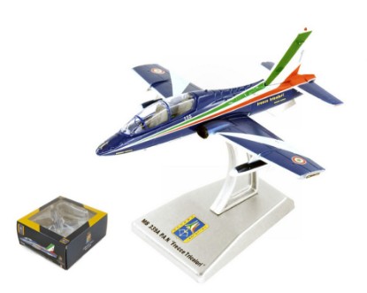 Immagine di MB 339 PAN FRECCE TRICOLORI 2025 PONY 1 1:100