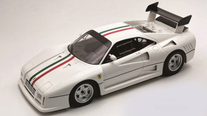 Immagine di FERRARI 288 GTO EVOLUZIONE 1985 WHITE/ITALIAN FLAG STRIPE 1:18