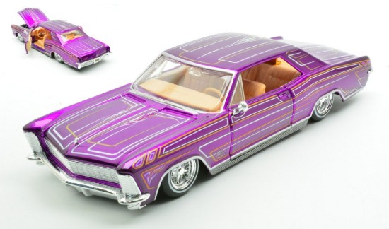 Immagine di BUICK RIVIERA 1965 VIOLET 1:24