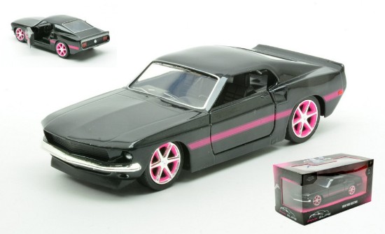 Immagine di FORD MUSTANG 1969 "PINK SLIPS" 1:32