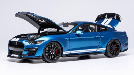 Immagine di FORD MUSTANG SHELBY GT 500 2022 BLUE/WHITE 1:18

