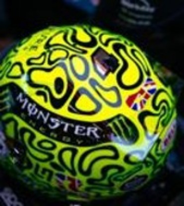 Immagine di CASCO LANDO NORRIS 2025 MC LAREN F1 BRITAIN GP 1:5