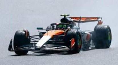 Immagine di MC LAREN MCL39 N.4 WINNER BRITAIN GP 2025 LANDO NORRIS + PIT BOARD 1:43