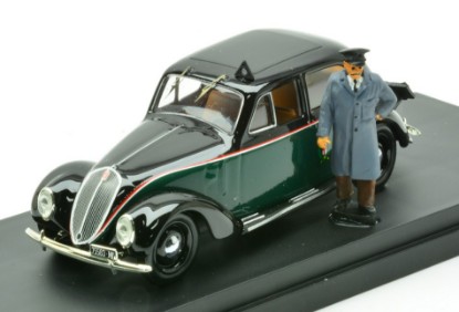 Immagine di FIAT 1500 6c TAXI ROMA CON TAXISTA 1940 1:43