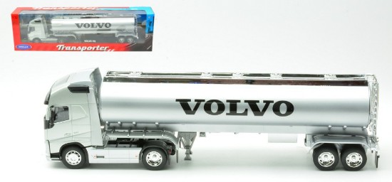 Immagine di VOLVO FH 4x2 TRACTOR SILVER W/SILVER OIL TANKER 1:32