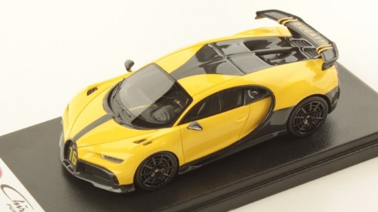 Immagine di BUGATTI CHIRON PUR SPORT MOLSHEIM YELLOW 1:43