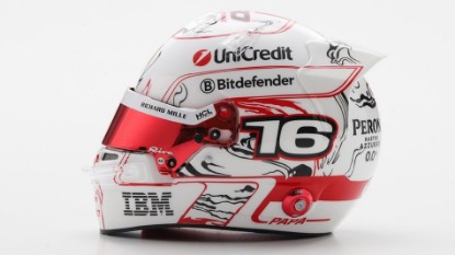 Immagine di HELMET CHARLES LECLERC JAPAN GP 2025 "150th GP" 1:5
