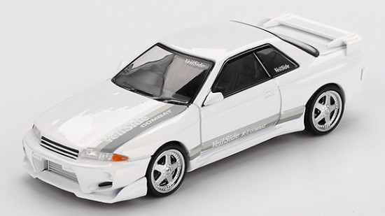 Immagine di NISSAN SKYLINE GT-R (R32) VEILSIDE COMBAT C-I WHITE 2011 1:64