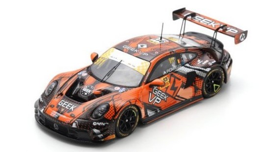 Immagine di PORSCHE 911 GT3 R N.911 WORLD CUP MACAU 2024 A.PICARIELLO 1:43