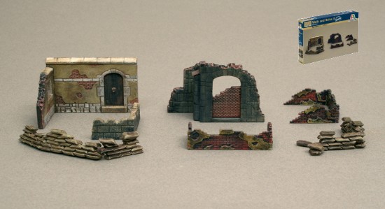 Immagine di MURI E ROVINE WW II KIT 1:72