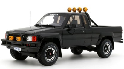 Immagine di TOYOTA HILUX SR5 1985 "BACK TO THE FUTURE" MARTY'S DREAM W/PLATE 1:18