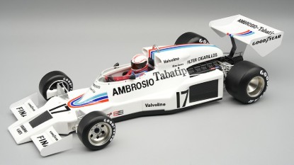 Immagine di SHADOW DN8 1977 N.17 WINN.AUSTRIAN GP ALAN JONES W/DRIVER 1:18