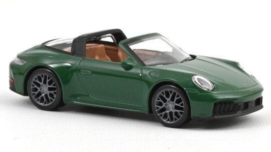 Immagine di PORSCHE 911 GTS 2024 BRITISH RACING GREEN JET CAR 1:43