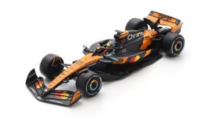 Immagine di MCLAREN MCL39 N.81 WINNER CHINA GP 2025 O.PIASTRI 1:64