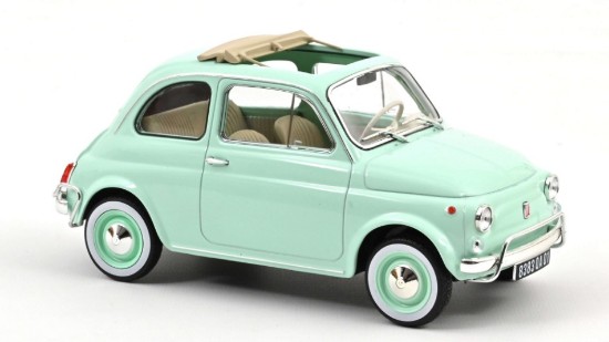Immagine di FIAT 500 L PASTEL BLUE W/SPECIAL BIRTH PACK REPROD. 1:18