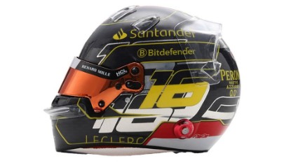 Immagine di HELMET CHARLES LECLERC TEAM FERRARI HP ITALIAN GP 2024 REPRODUCTION 1:5