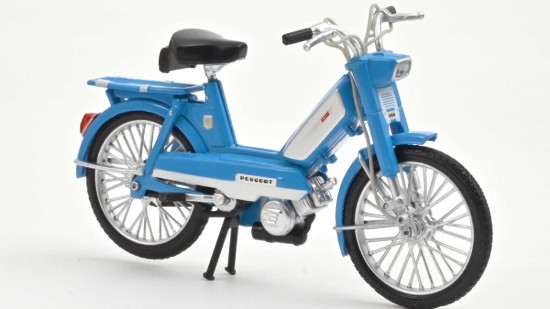 Immagine di PEUGEOT 103 1972 BLUE 1:18 FOR OVER 14 YEARS OLD