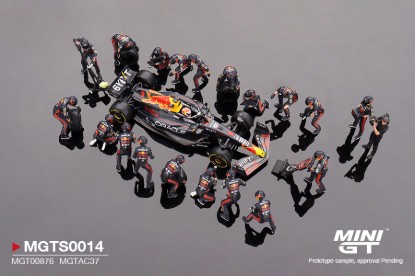 Immagine di REDBULL RACING RB19 PIT CREW
SET #1 MAX VERSTAPPEN JAPAN GP 2023 1:64
