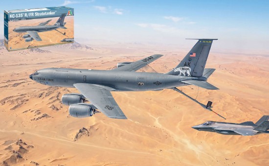 Immagine di KC-135 R/FR STRATOTANKER KIT 1:72